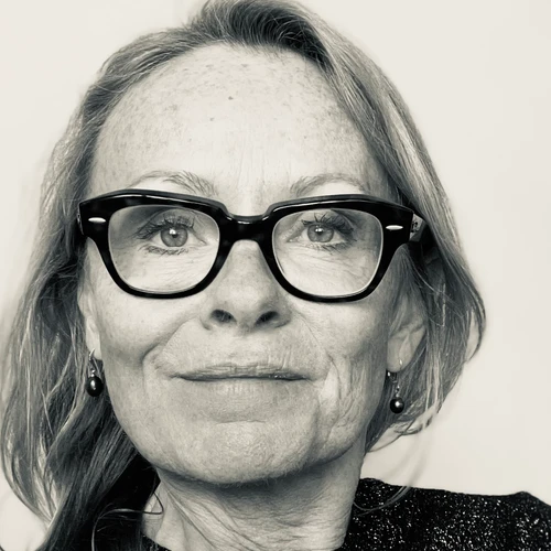 Sarah Bolton